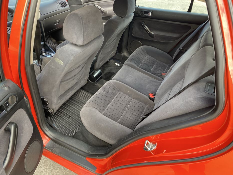 Volkswagen Golf 4 1.6 автомат