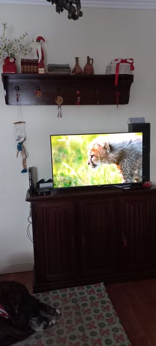 Cabide de parede em madeira