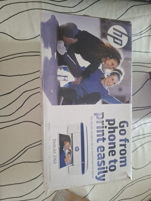 Impressora 3760 com 1 tinteiro novo