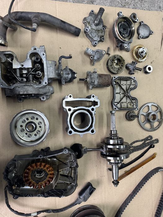 Yamaha x-max 125 10r karter tłok cylinder wał stator sonda pompa