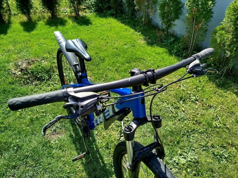 Rower Górski TREK MARLIN 4 Koła 29 Cali Rama Alu 43 cm 17 cali Hamulce Tarczowe Mechaniczne