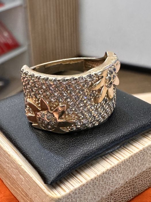 Złoty pierścionek z cyrkoniami próba 585