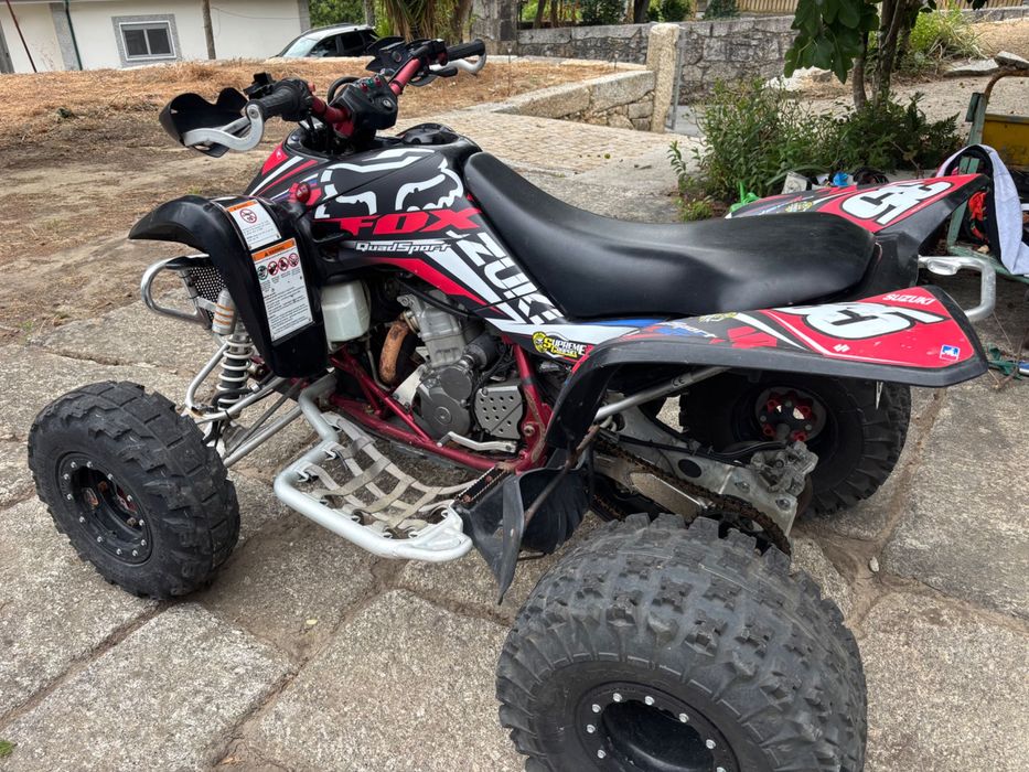 Vendo quad suzuki 400 ltz 2010 ,5000€