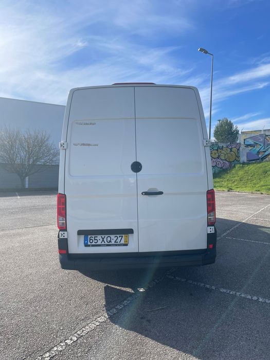 Volkswagen Crafter 35 FLA 2.0 TDI 140cv L4H3 de 2019 usada