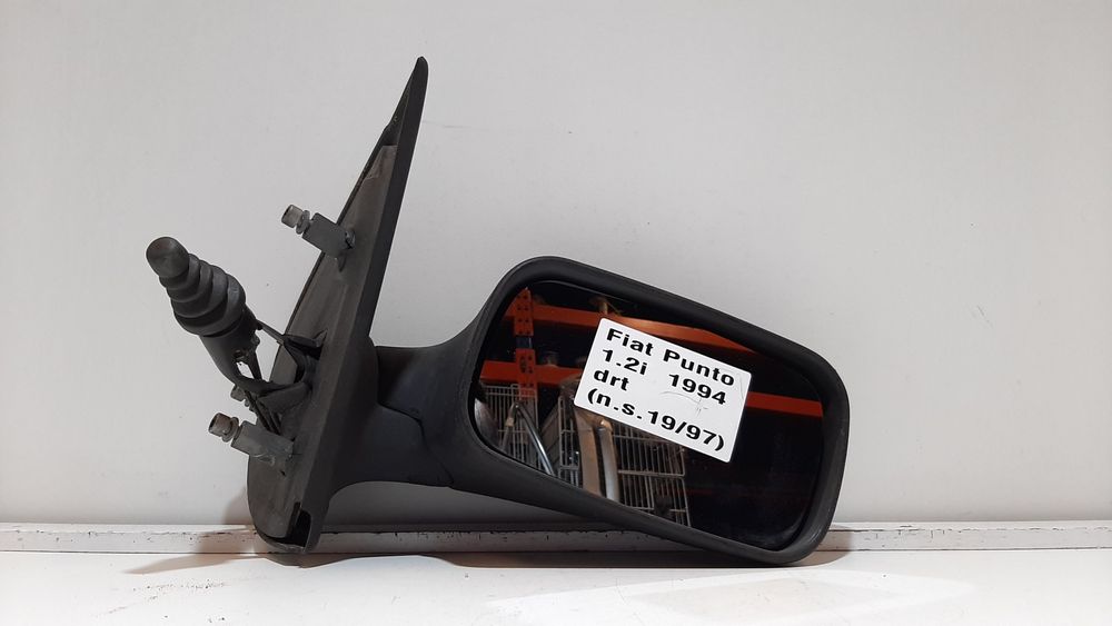 Retrovisor / espelho direito FIAT Punto (176_)