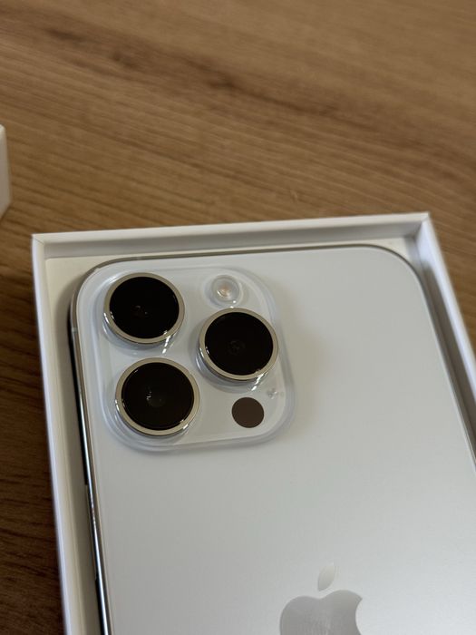 NOWY iPhone 14 Pro Max 256 GB Silver - bateria 96%