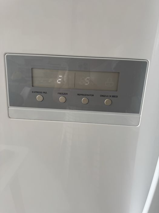 Холодильник LG Side by Side GC-B207GVQV, білий, інверторний