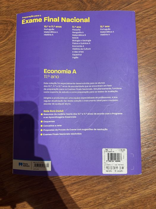 Livro de preparação para exame de Economia A