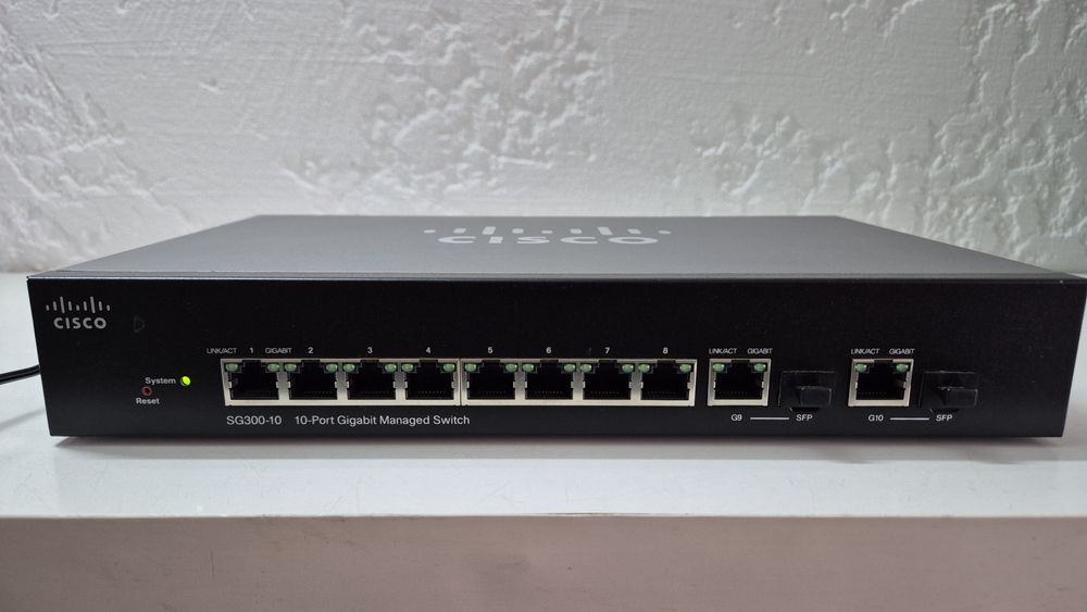 Cisco SG300-10 Switch L3