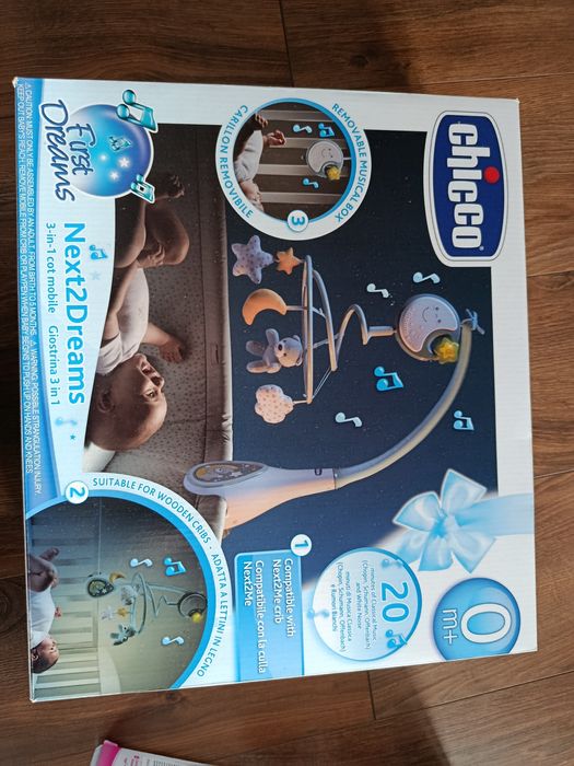 "Підвісна карусель NEXT2DREAMS"