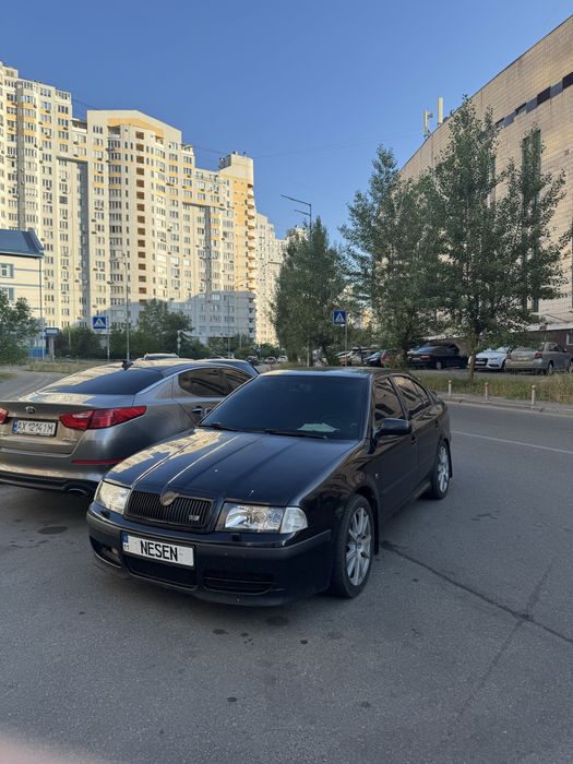Продам автомобіль Skoda Octavia tour RS 2003