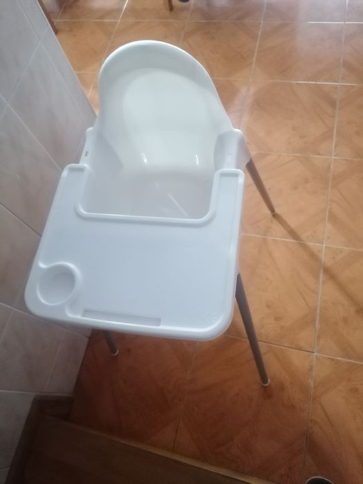 Cadeira de bebé para comer