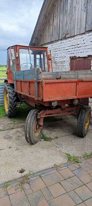 продам т-16  ХТЗ.