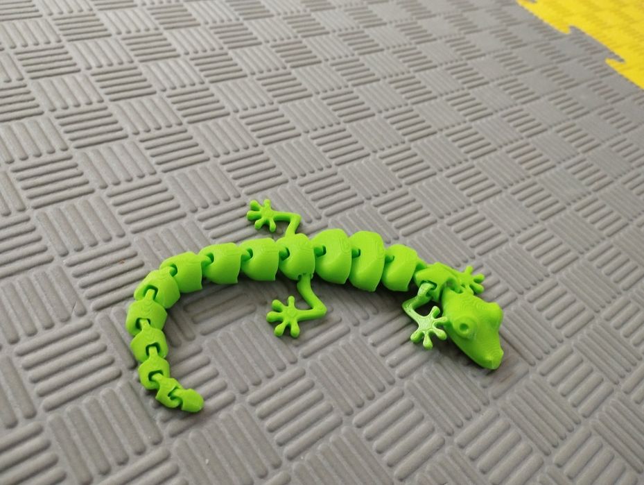 Іграшка ящірка 3д друк