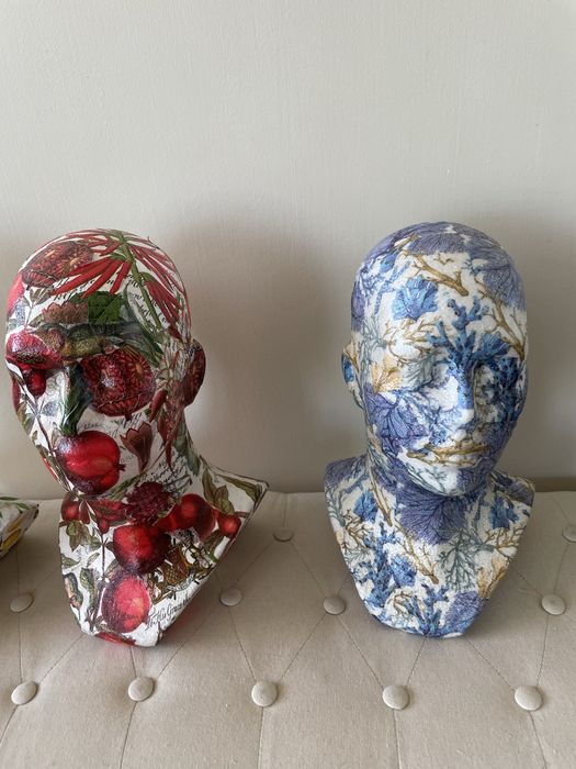 Manekin/ozdoba/ekspozytor wys.30 cm