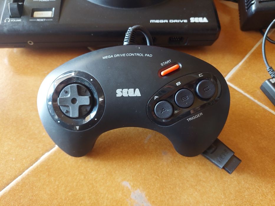 Consola Sega Megadrive model 1