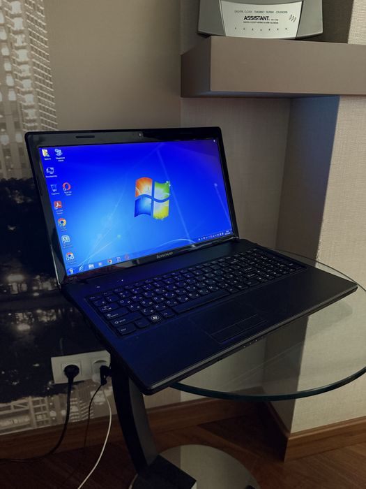 Ноутбук Lenovo G575 / 15.6 дюймів