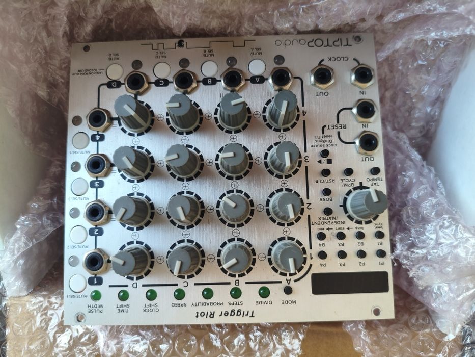 Trigger Riot Sequencer435805546024816641