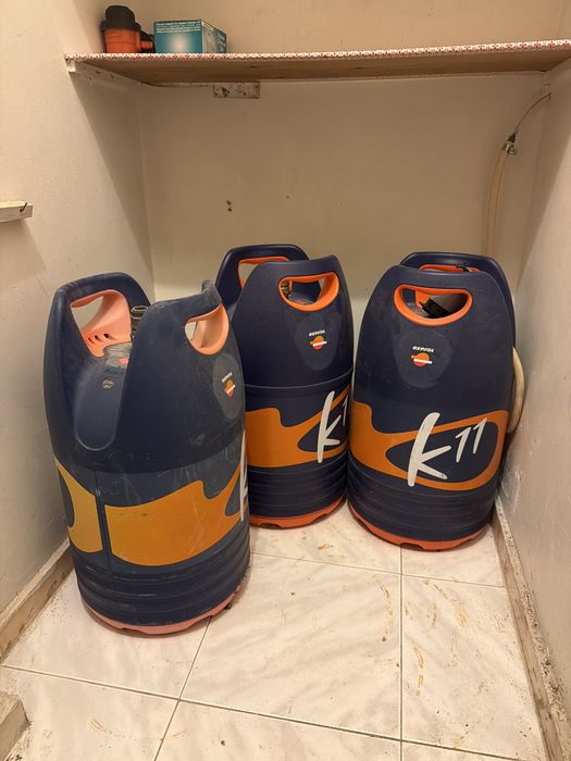 Bilhas de gás vazias