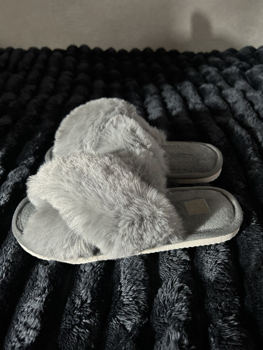 Капці сірі 36-37 плюшеві