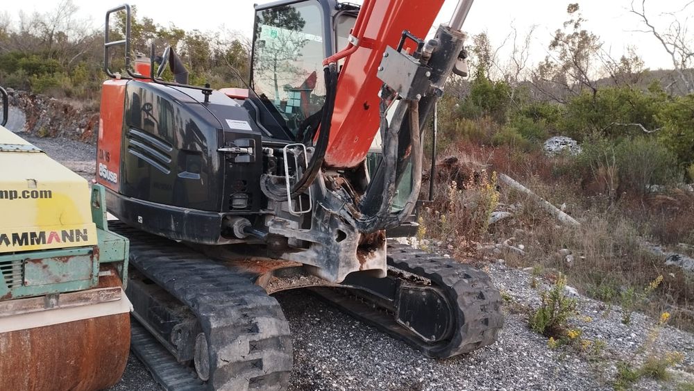 Giratória Hitachi 85