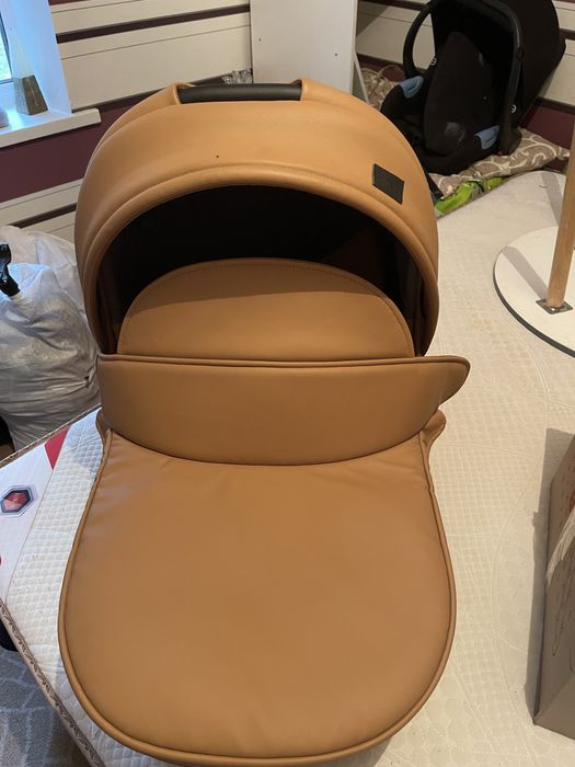 Каляска Анекс