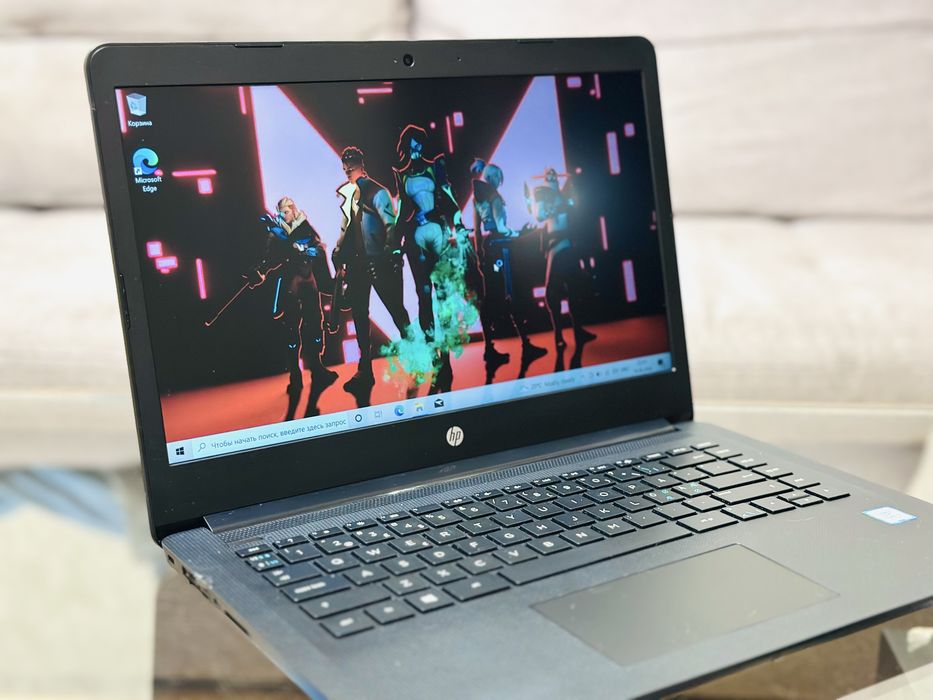 HP 14-BP/FHD/IPS/ i3-7100U/2.4 GHz/8 ГБ/HDD 500/HD Graphics 620