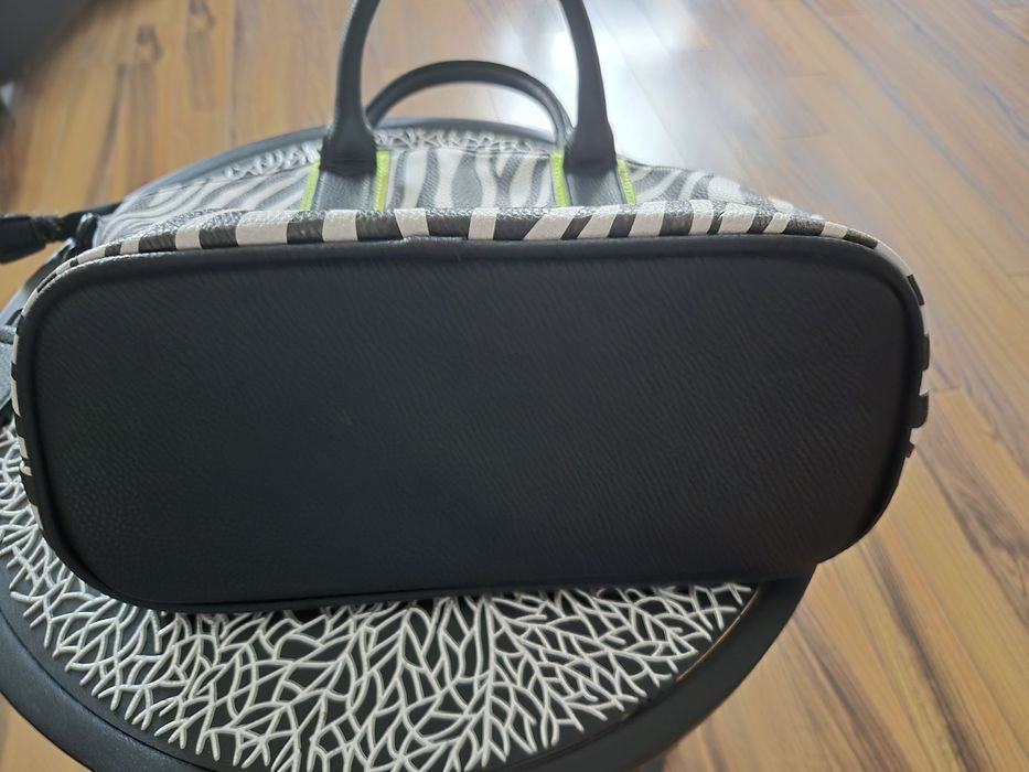 Torebka Fila czarno- biała