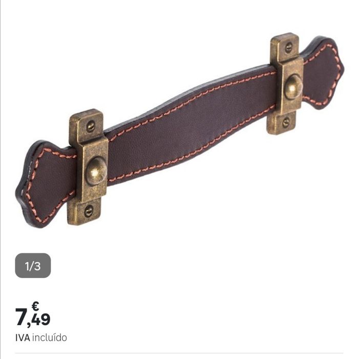 Puxador móvel dourado