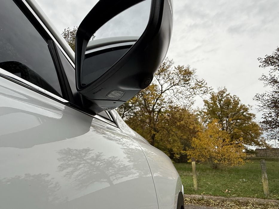 MG EHS 2021 plugin hybrid