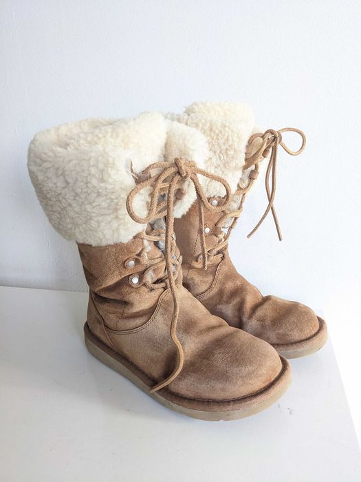 Damskie skórzane buty zimowe, śniegowce UGG Montclair, rozmiar 36/37.