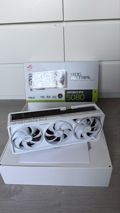 Asus rog rtx 5080 astral oc 16gb