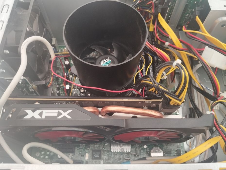 Pc gaming Intel i7 4 core 12Gb ram Rx 570 8Gb
