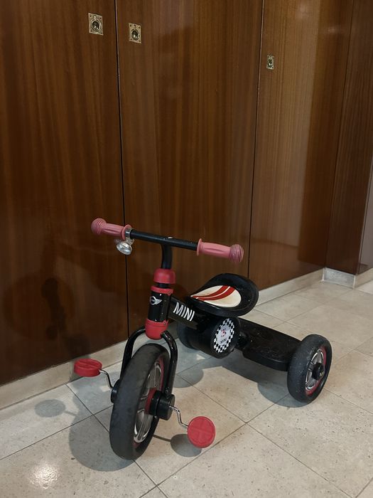 Triciclo Mini para criança, em bom estado de funcionamento