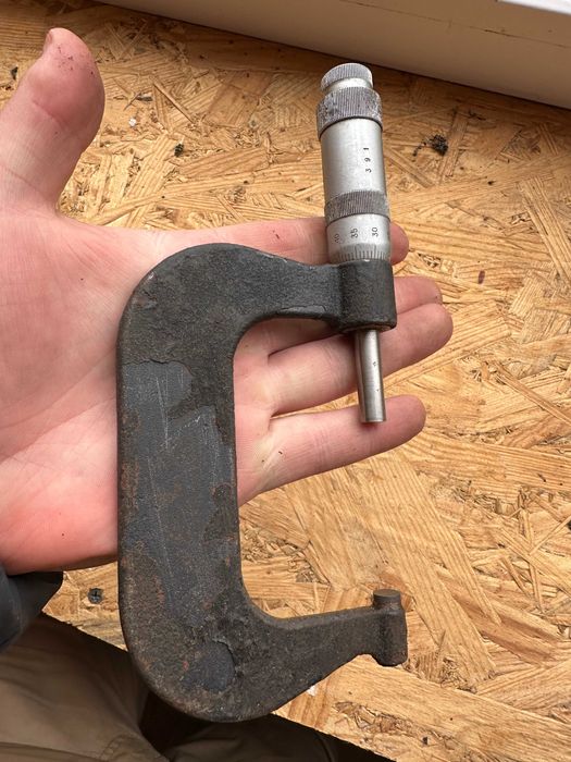 Микрометр Б/У .   !