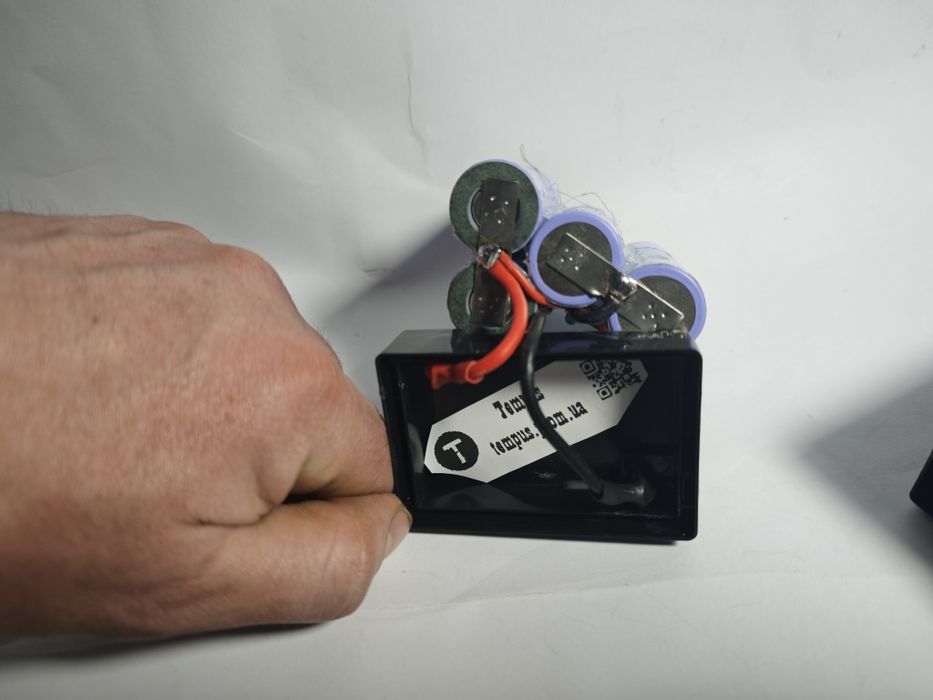 LiFePO4 аккумулятор 6,4V 6Ah с BMS в заводском корпусе 6В 4Ач