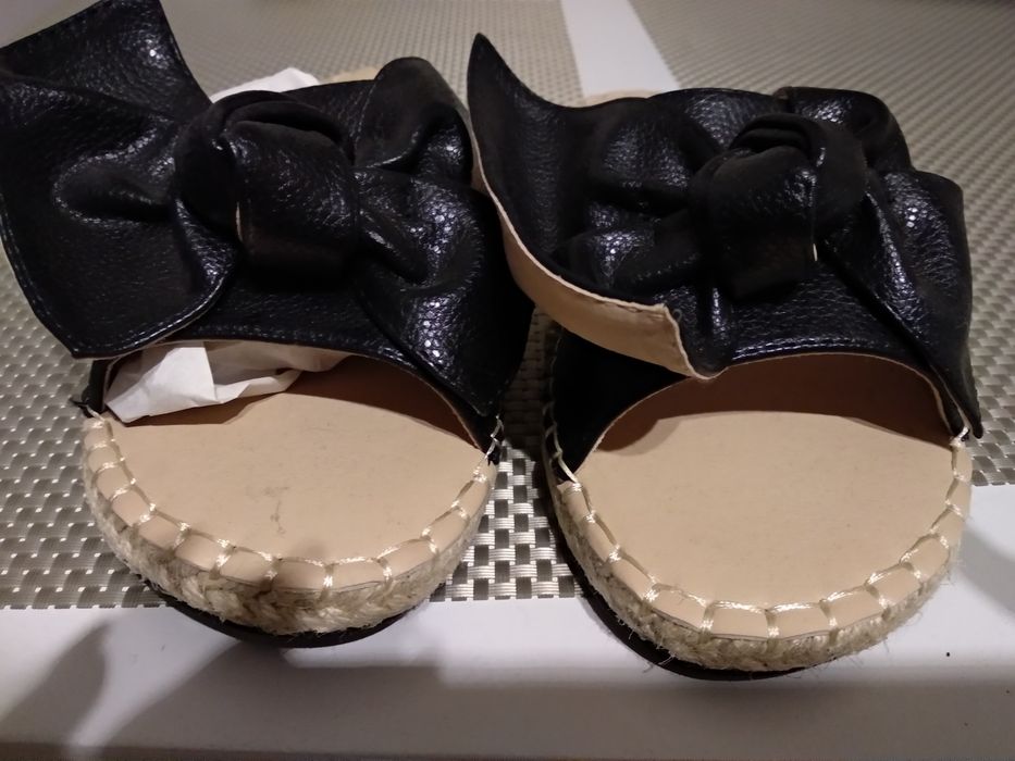 Klapki espadryle z rafią