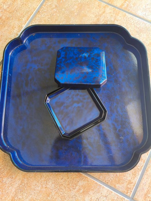 Tabuleiro e bases para copos em Pvc