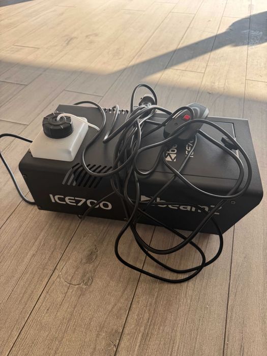 Wytwornica dymu ciężkiego BeamZ ICE700