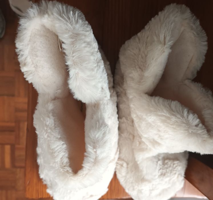 Pantufas brancas
