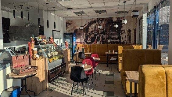 Zamrażarka do lodów i chłodziarka do ciast