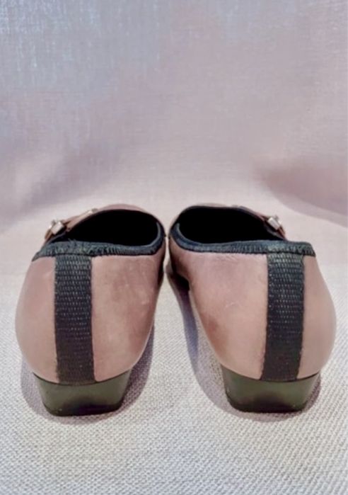 Sapatos Prada de senhora