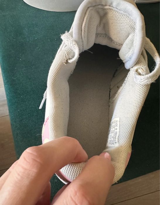 Adidas Court Bold GX5717 41 bardziej jak 40,5
