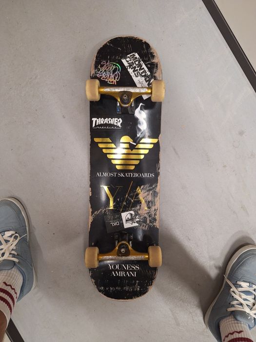 Profesjonalna deskorolka 8.25