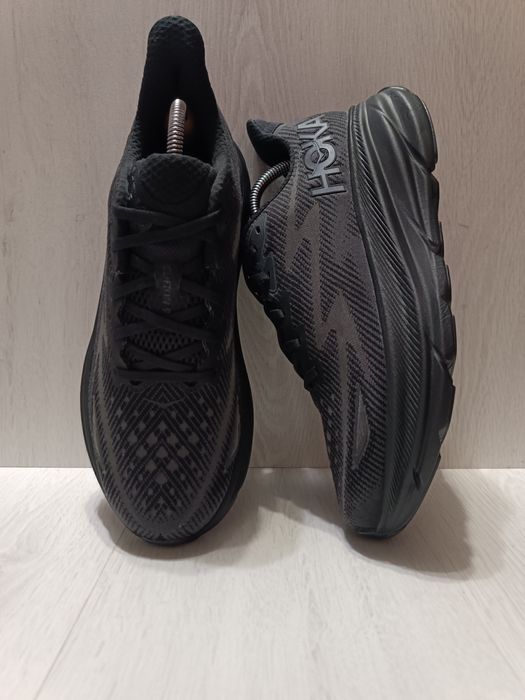 Hoka Clifton 9    44.5---28.5 см