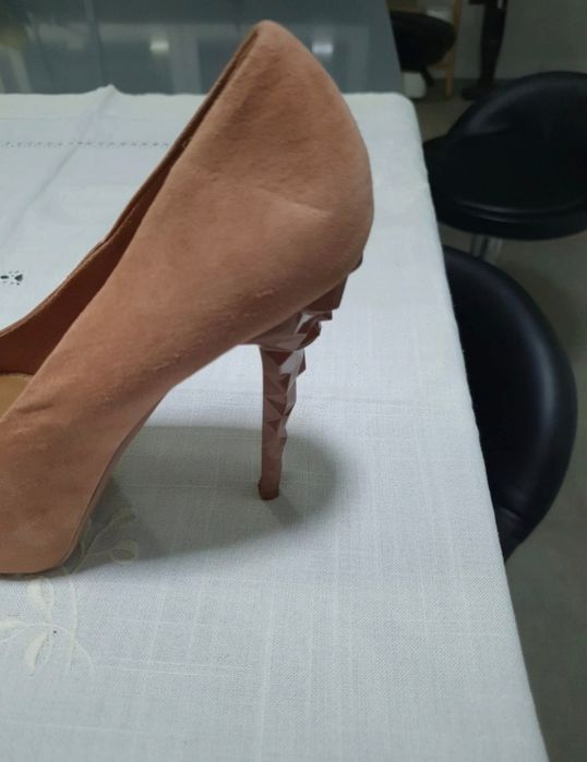 Sapatos salto alto usados 1 vez