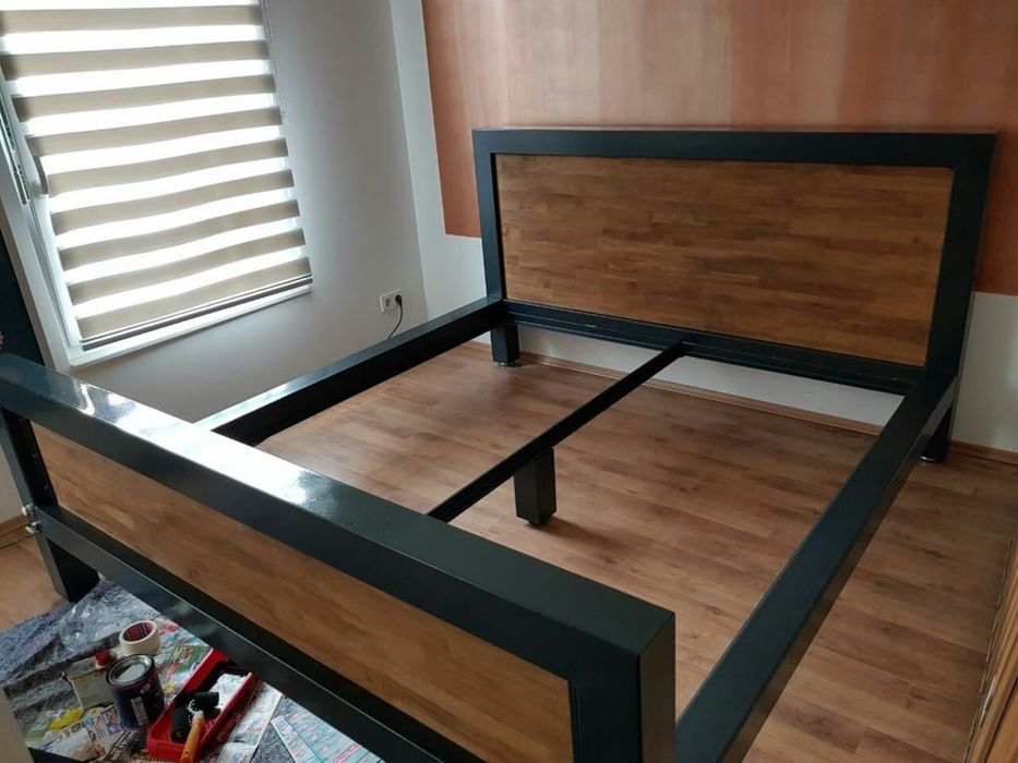 Łóżko loft nowoczesne stalowe