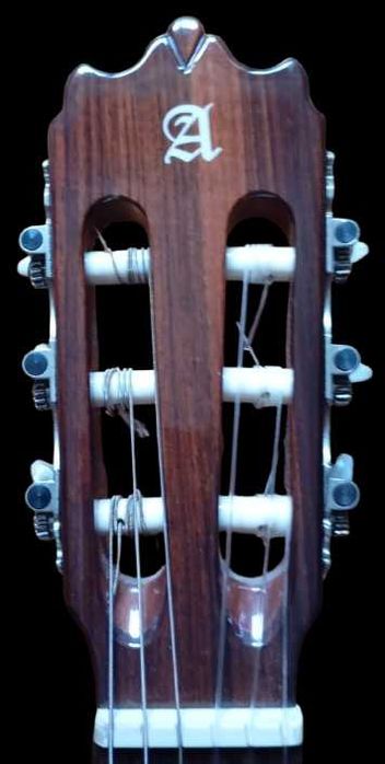Guitarra Clássica "Alhambra" Eletrificada - Viola