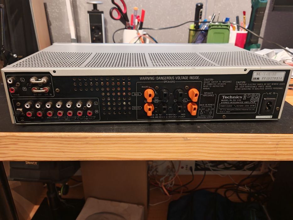 Techins Amplificador Integrated  SU-V4X