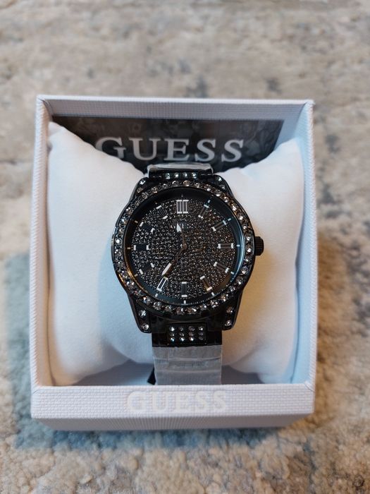 Zegarek marki Guess